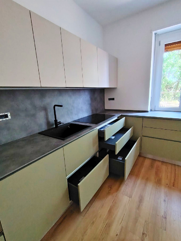Top cucina in laminato